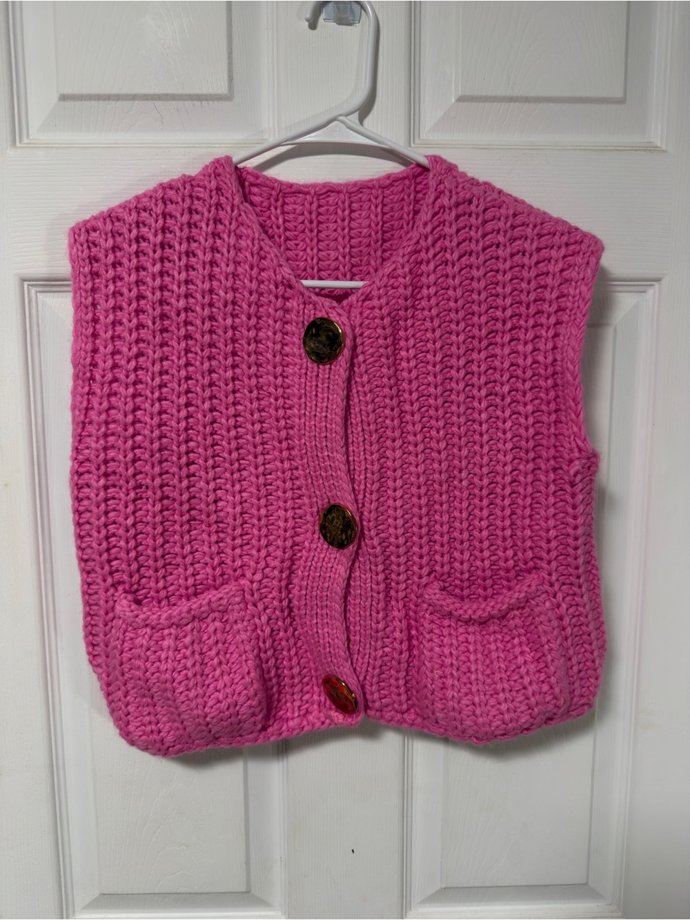 Chunky Knit Pink Vest Sweater with Pockets